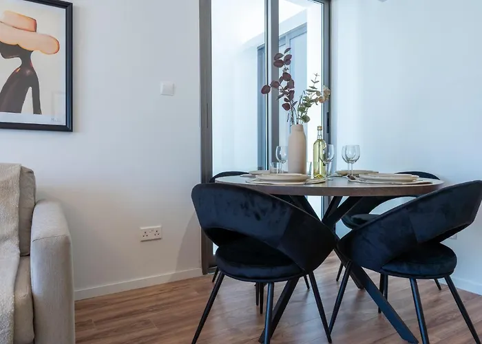 Lejlighed Vanilla's Prime 1-bedroom In Larnaca