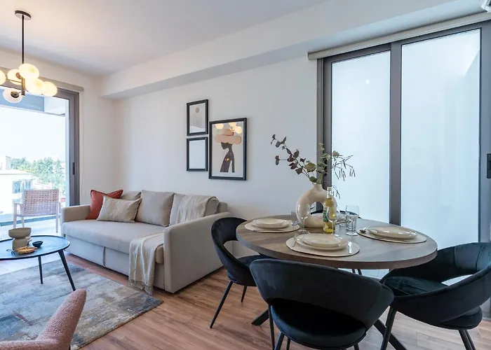 Lejlighed Vanilla's Prime 1-bedroom In Larnaca