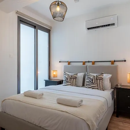 Vanilla's Prime 1-bedroom In